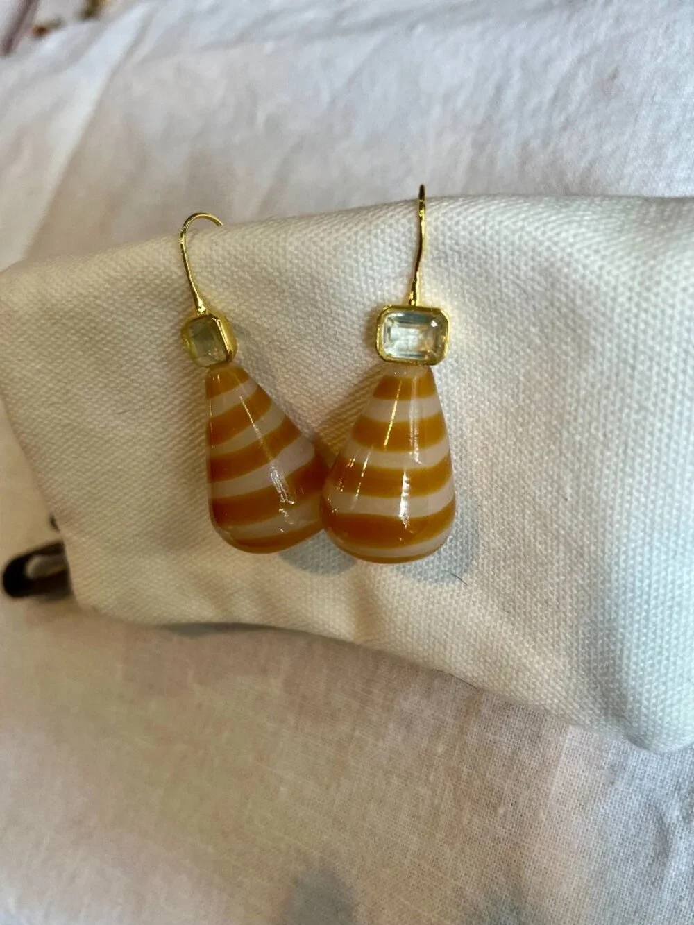 Lizzie Fortunato "Drift" earrings - Picture 7 of 7